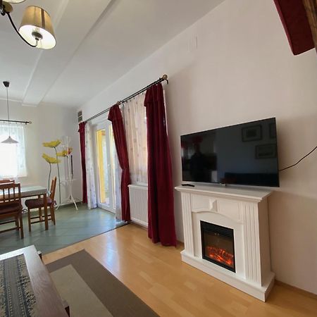 Villa Elisa Vonyarcvashegy Buitenkant foto